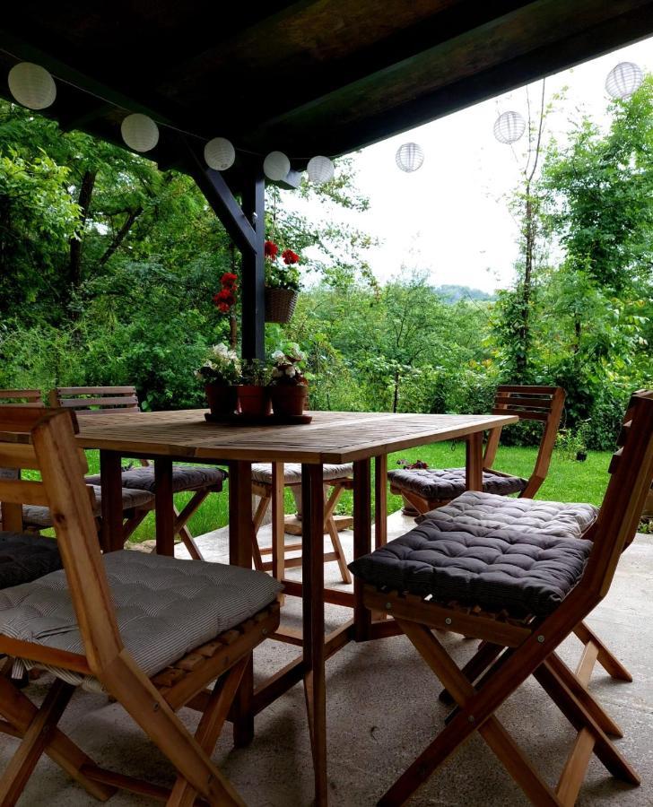 Casa De Pe Un Deal-Provita De Sus-Prahova Exteriör bild