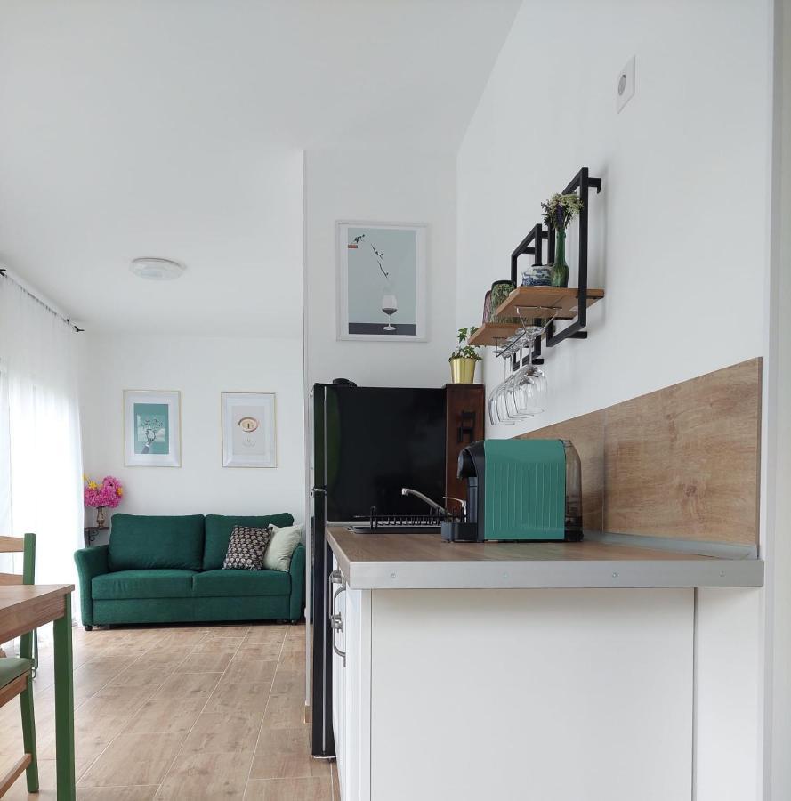 Casa De Pe Un Deal-Provita De Sus-Prahova Exteriör bild