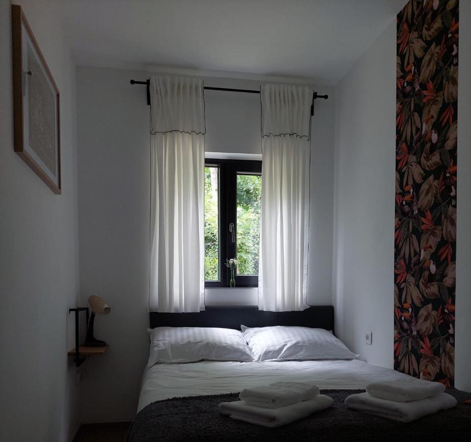 Casa De Pe Un Deal-Provita De Sus-Prahova Exteriör bild