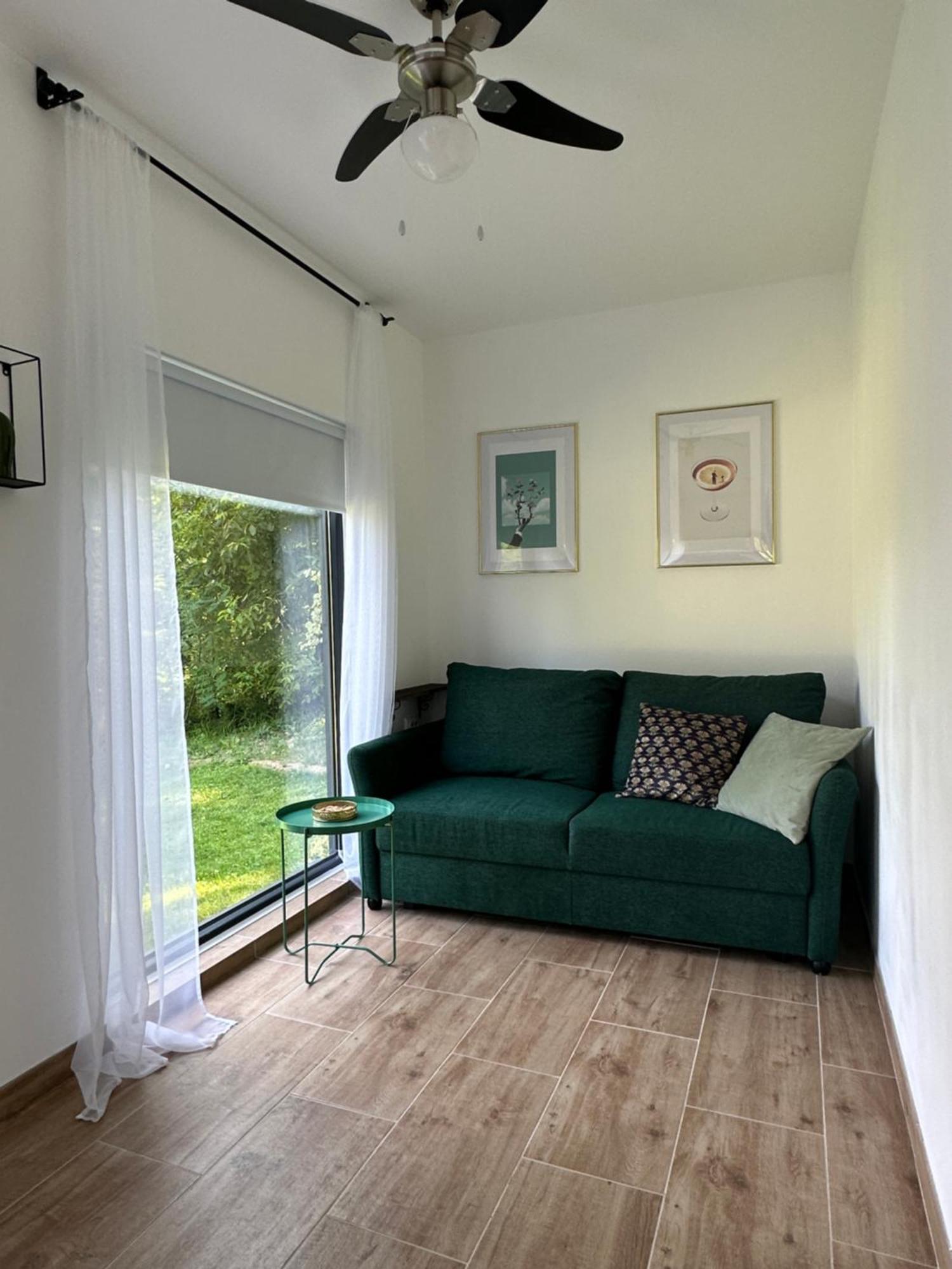 Casa De Pe Un Deal-Provita De Sus-Prahova Exteriör bild