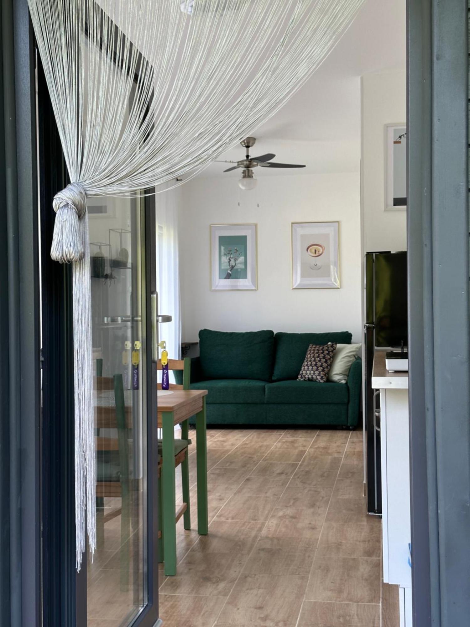 Casa De Pe Un Deal-Provita De Sus-Prahova Exteriör bild